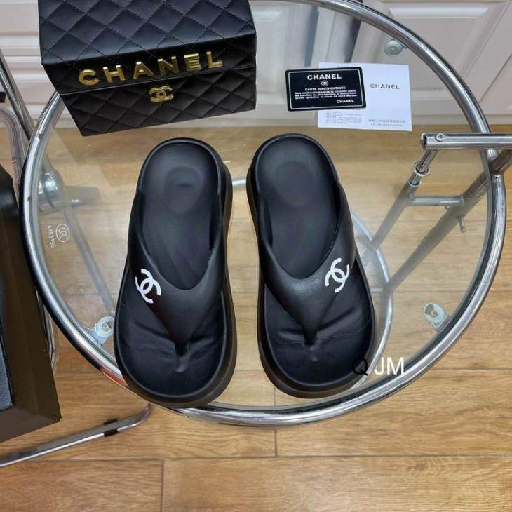 Picture of Chanel Slippers _SKUChanelsz35-40JM5073187